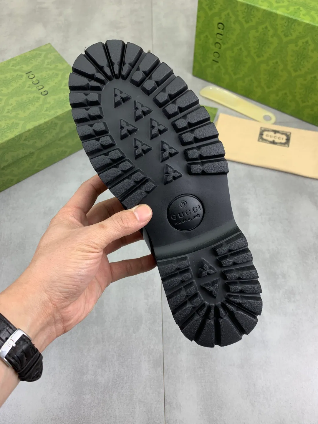 Men's shoes P580💰【New style】🆘Water dyed cowhide lining (GUCCI) Gucci business leather shoes, made of original imported Italian 🇮🇹 open-edge beaded calfskin, fully water-dyed cowhide lining, carefully handmade by professional shoemakers, the original version is specially designed for wear-resistant and lightweight foam outsole. Standard code: 38-45 5️⃣color🉑️select
